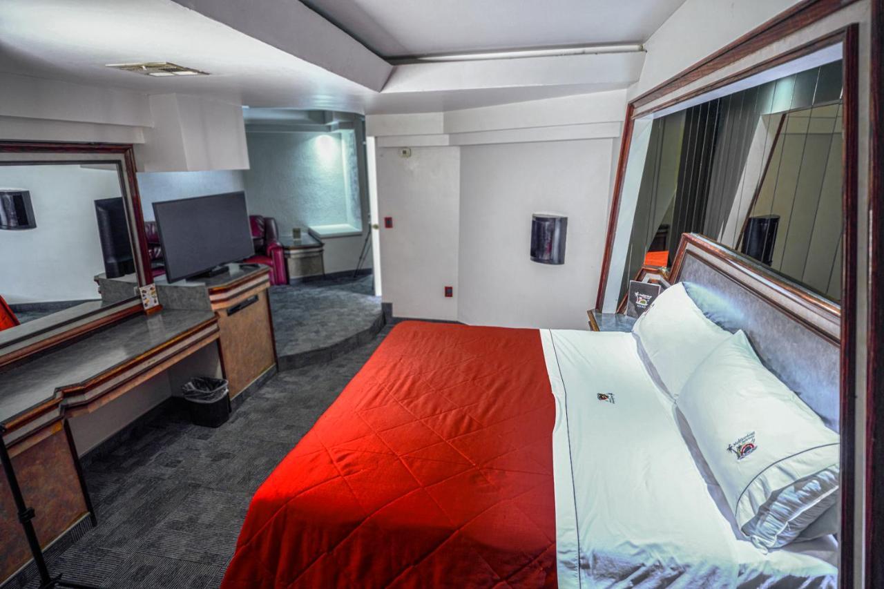 Motel Mediterraneo Μεξικάλι Εξωτερικό φωτογραφία